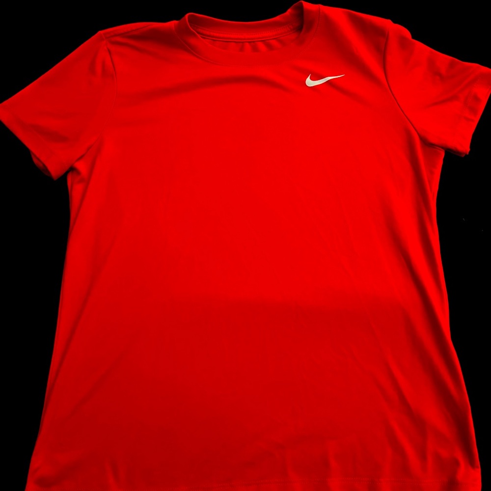 Nike T Shirt